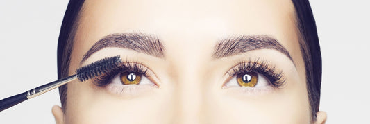what helps grow your eyelashes?