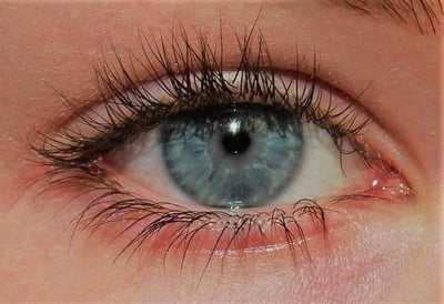 How to Make Your Eyelashes Stronger: Natural Tips and Effective Strategies