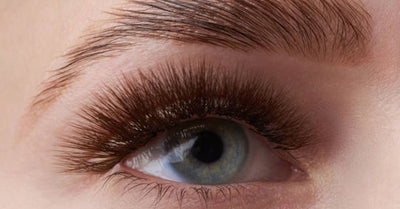 How to grow eyelashes naturally?